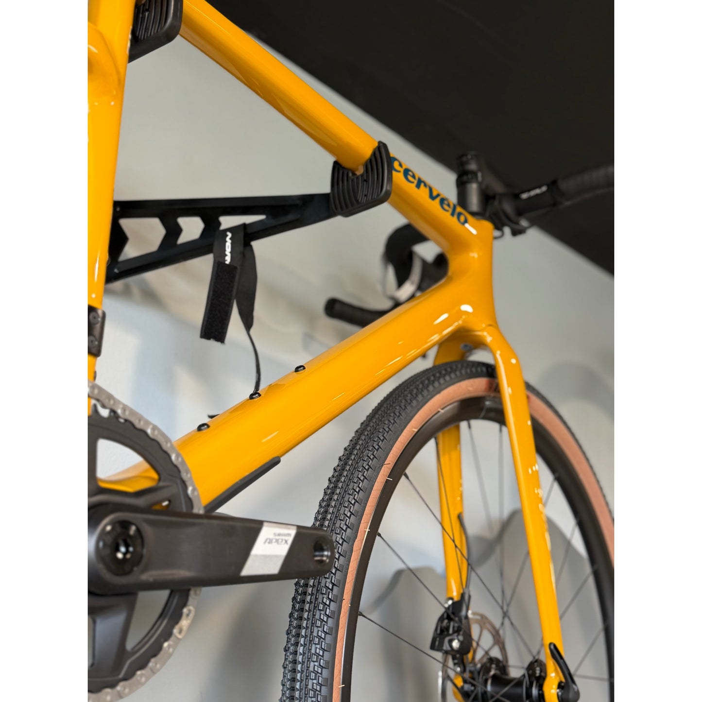 CERVELO 26 Aspero Apex XPLR 1 Bike Marigold