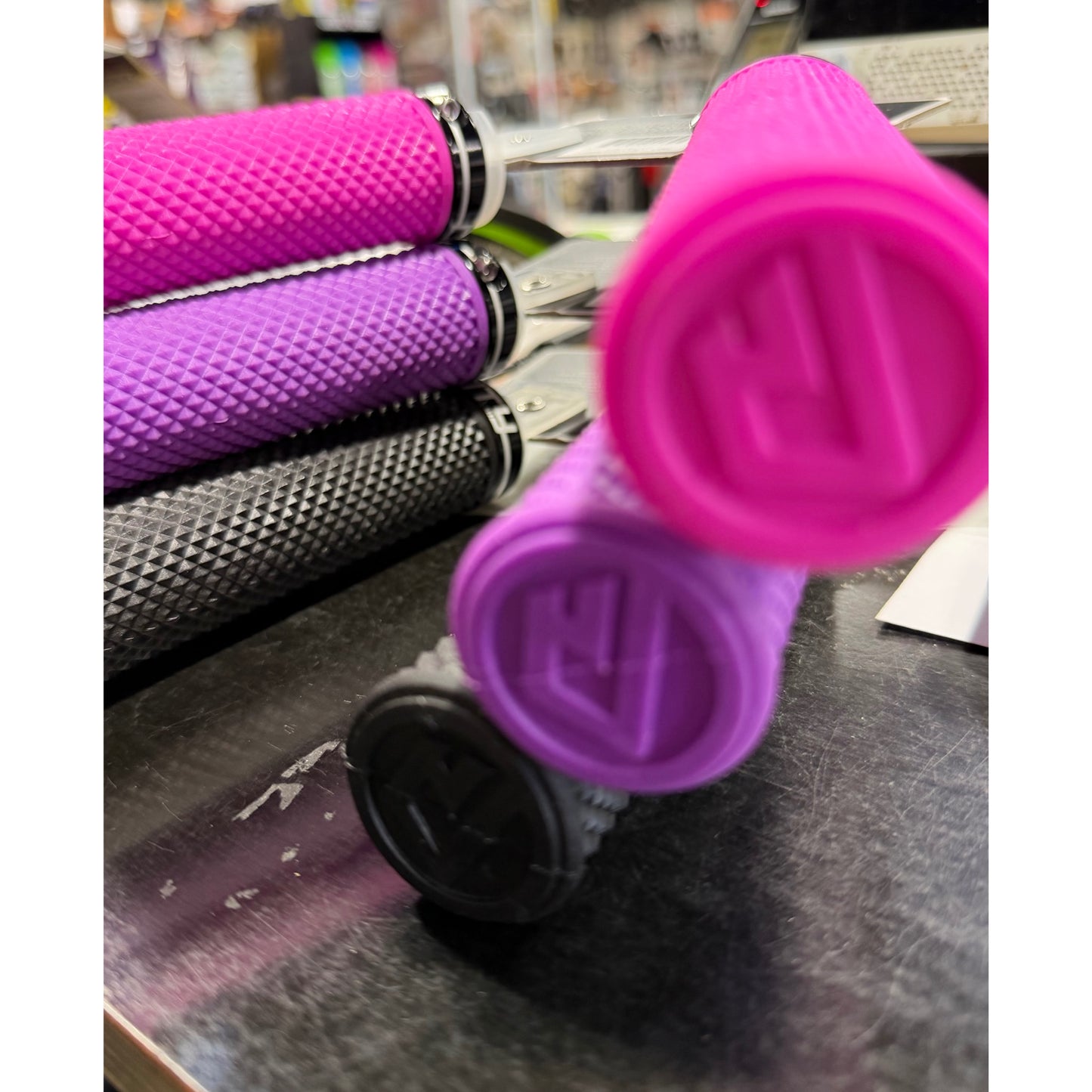 DEITY Supacush MTB Grips