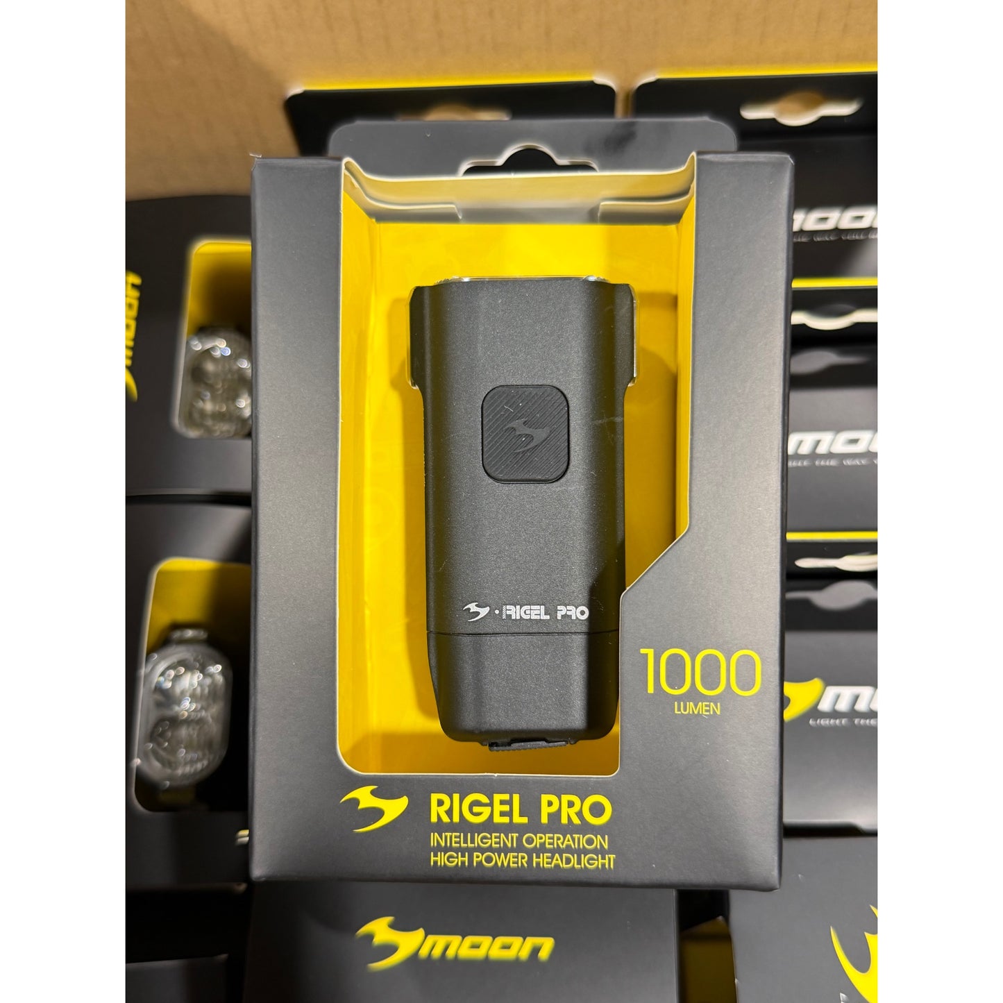 MOON Rigel PRO Front Light 1000 Lumen