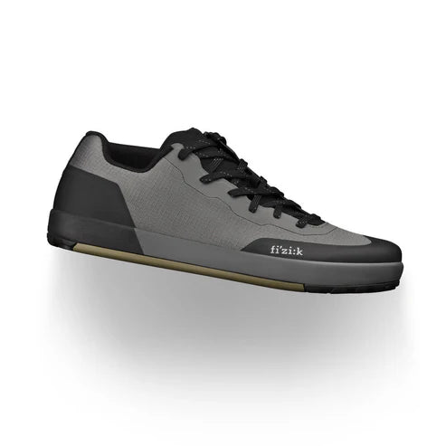 FIZIK Gravita Versor Flat Shoe