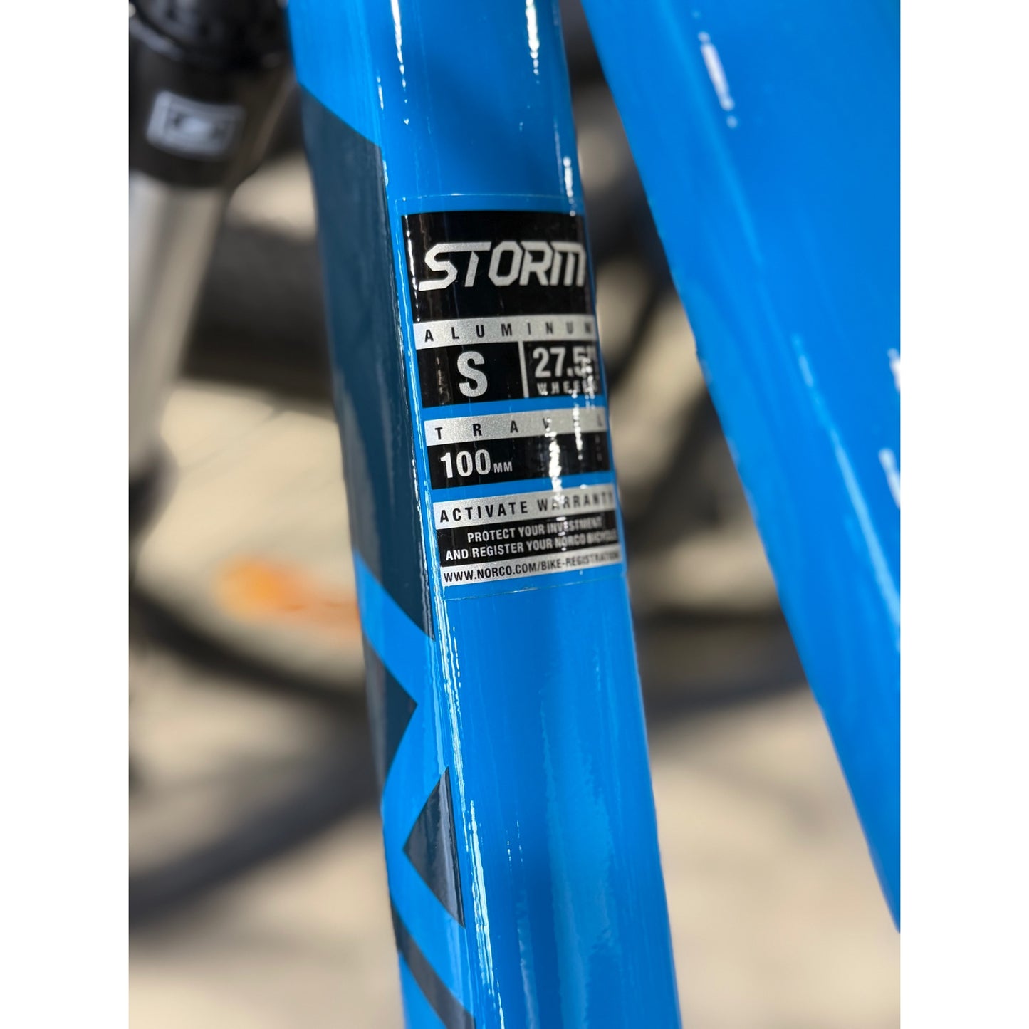 NORCO Storm 4 Hardtail Mountain Bike 27.5'' Blue/Black