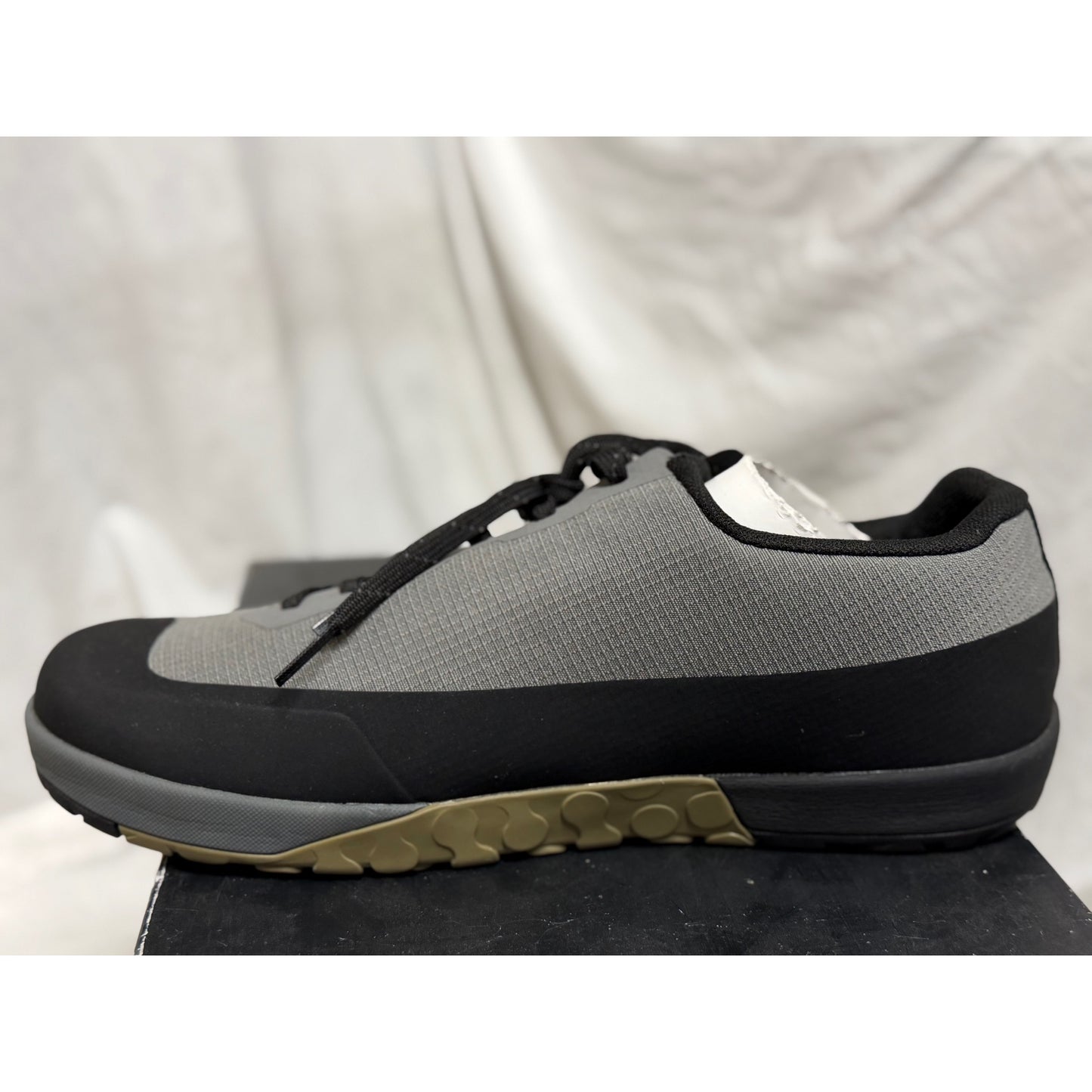 FIZIK Gravita Versor Flat Shoe