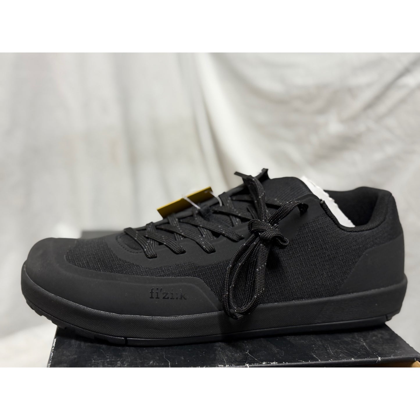 FIZIK Gravita Versor Flat Shoe
