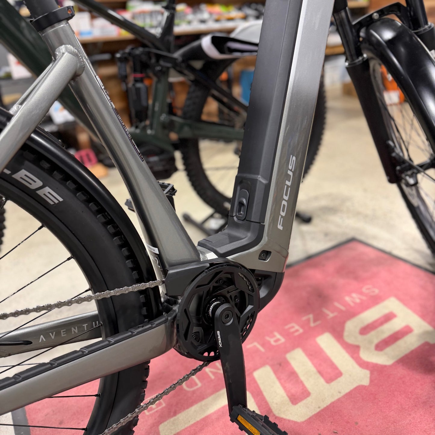 FOCUS 26 Aventura2 6.7 WA Bike 600wh Steelgrey Large