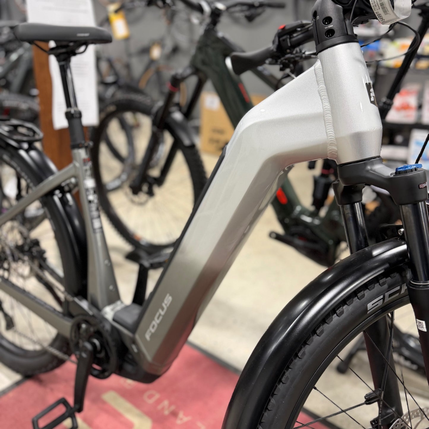 FOCUS 26 Aventura2 6.7 WA Bike 600wh Steelgrey Large