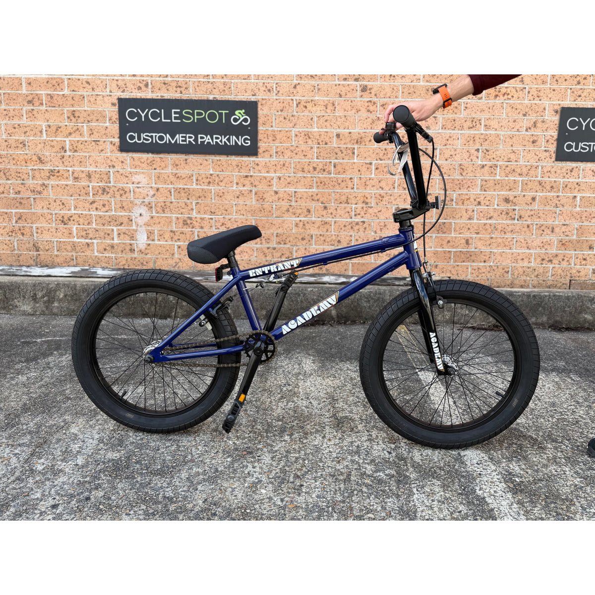 ACADEMY Entrant 20 BMX Bike - DISPLAY MODEL SALE