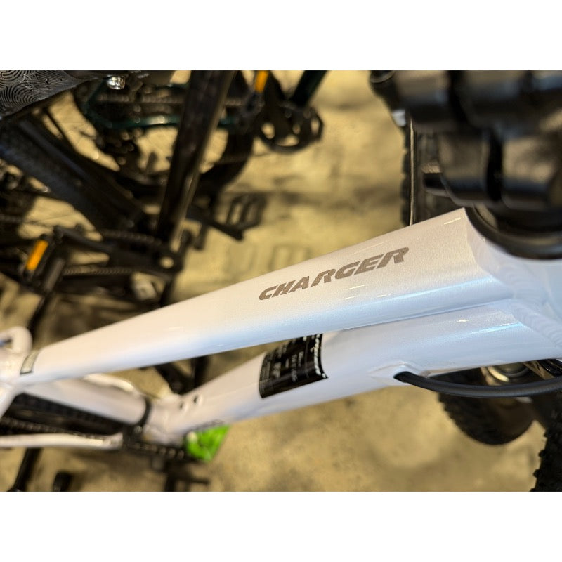 Norco Charger Youth 24 Bike White