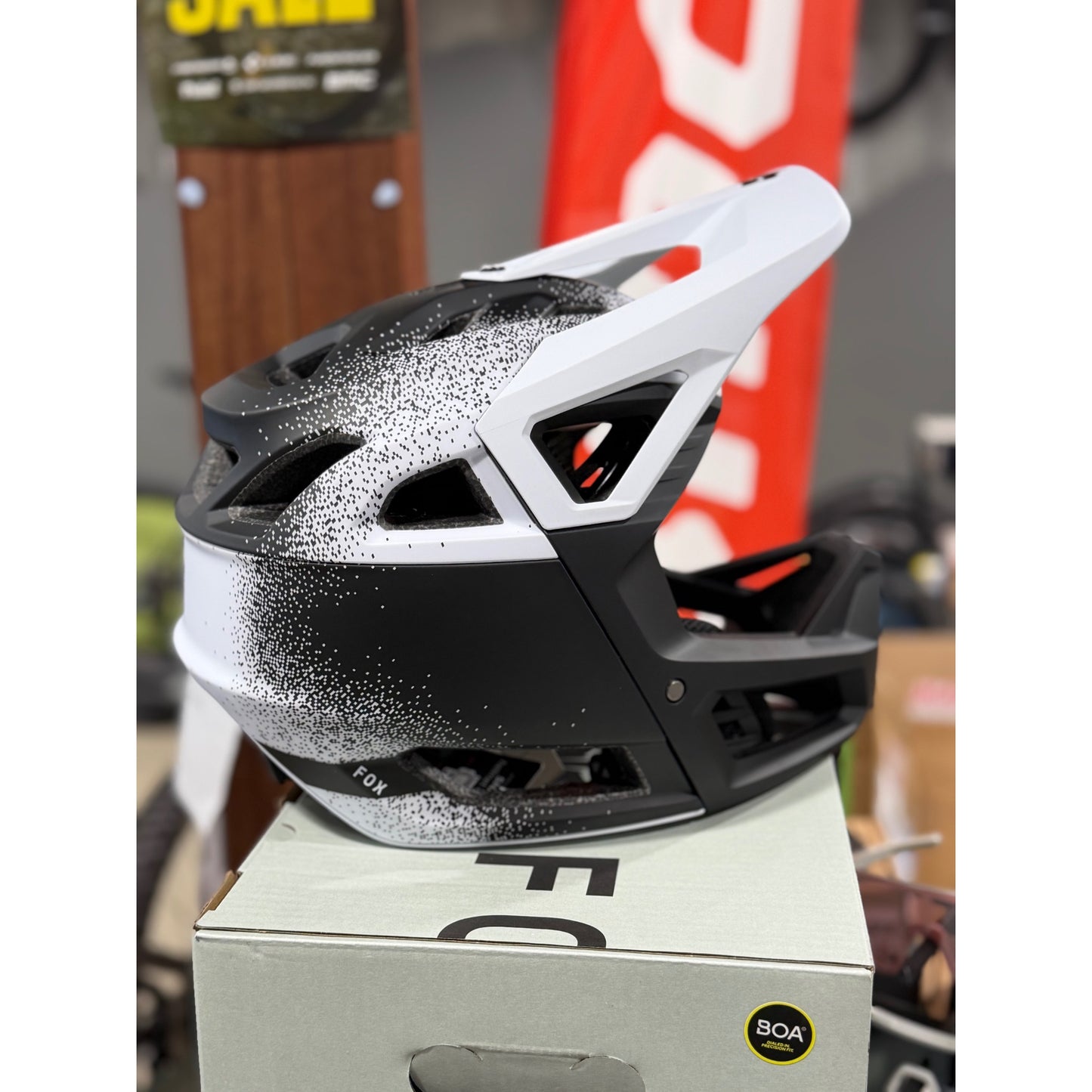 FOX Proframe RS AURA Helmet